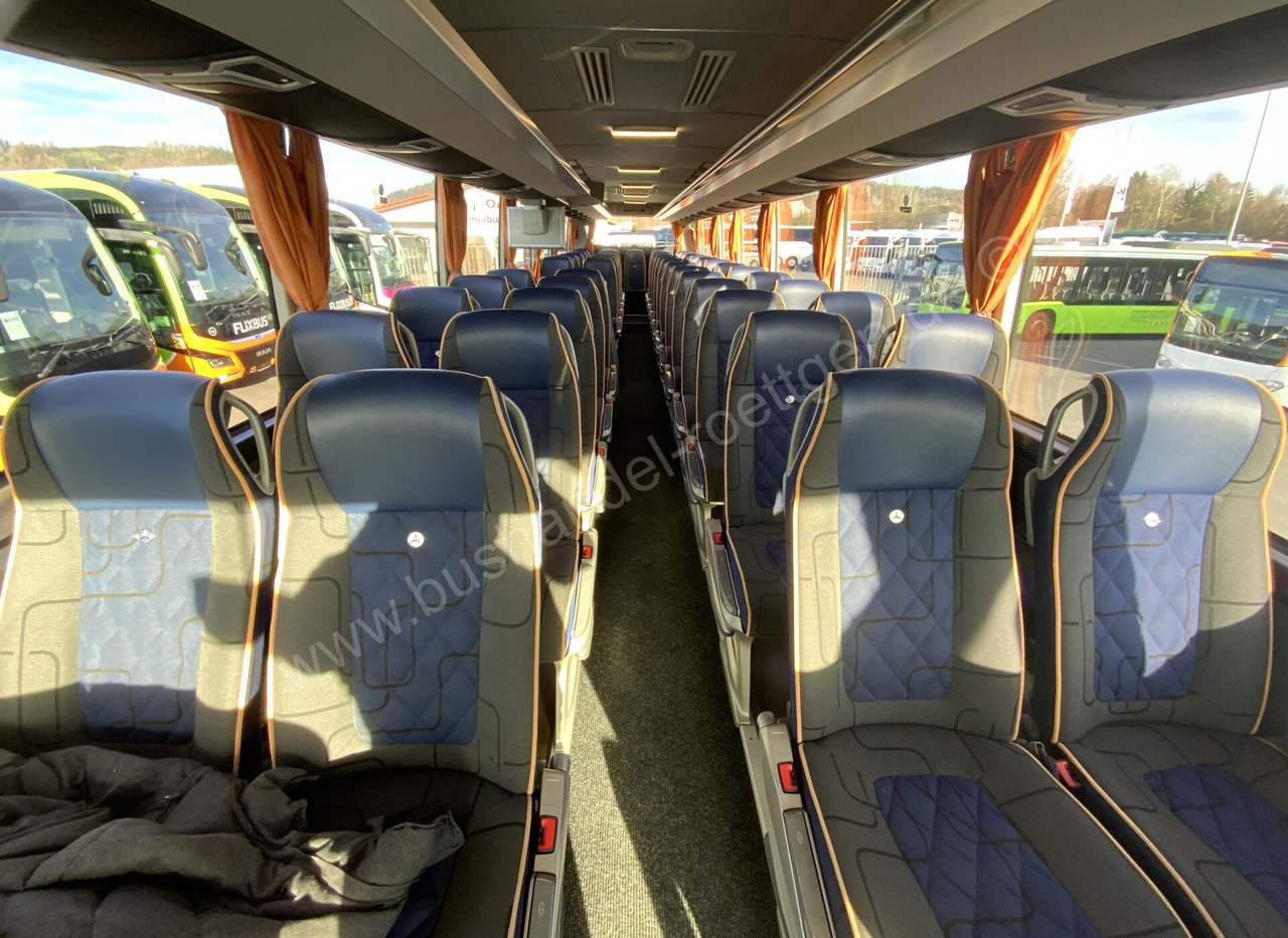 Távolsági busz Mercedes-Benz Tourismo RHD: 11 kép.