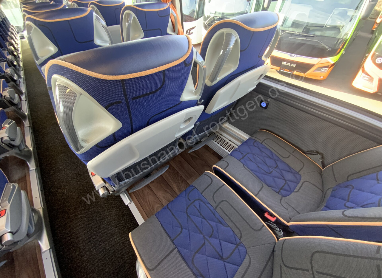 Távolsági busz Mercedes-Benz Tourismo RHD: 15 kép.