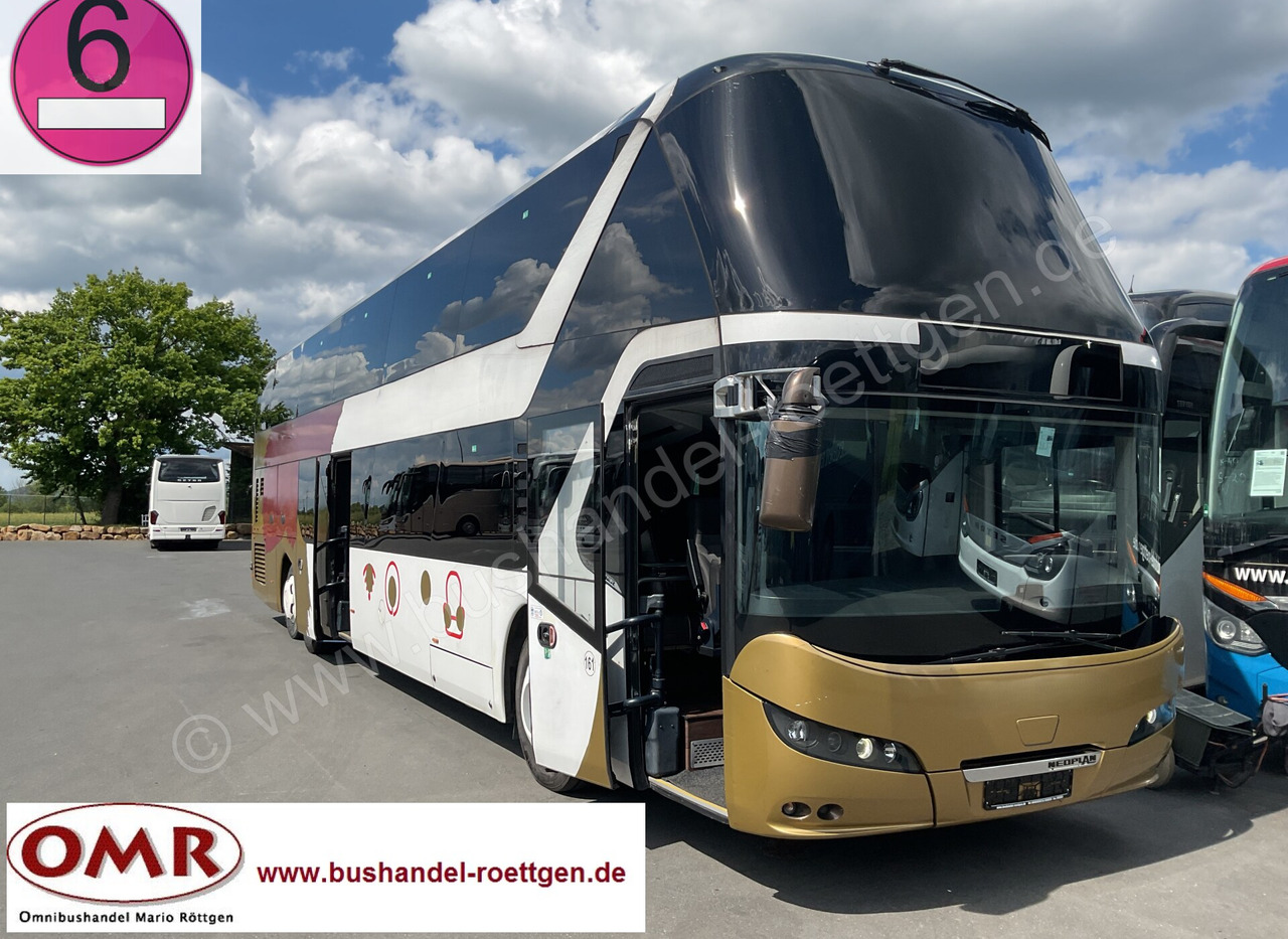 Neoplan Skyliner L - Emeletes busz: 1 kép. Neoplan Skyliner L - Emeletes busz: 1 kép.