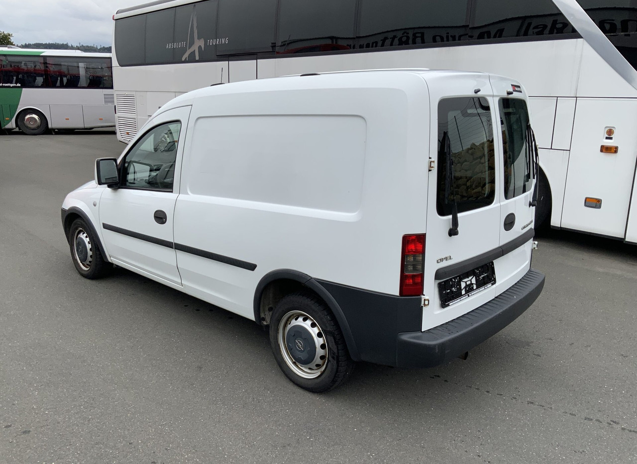 Opel Combo-C-Van - Autó: 3 kép. Opel Combo-C-Van - Autó: 3 kép.