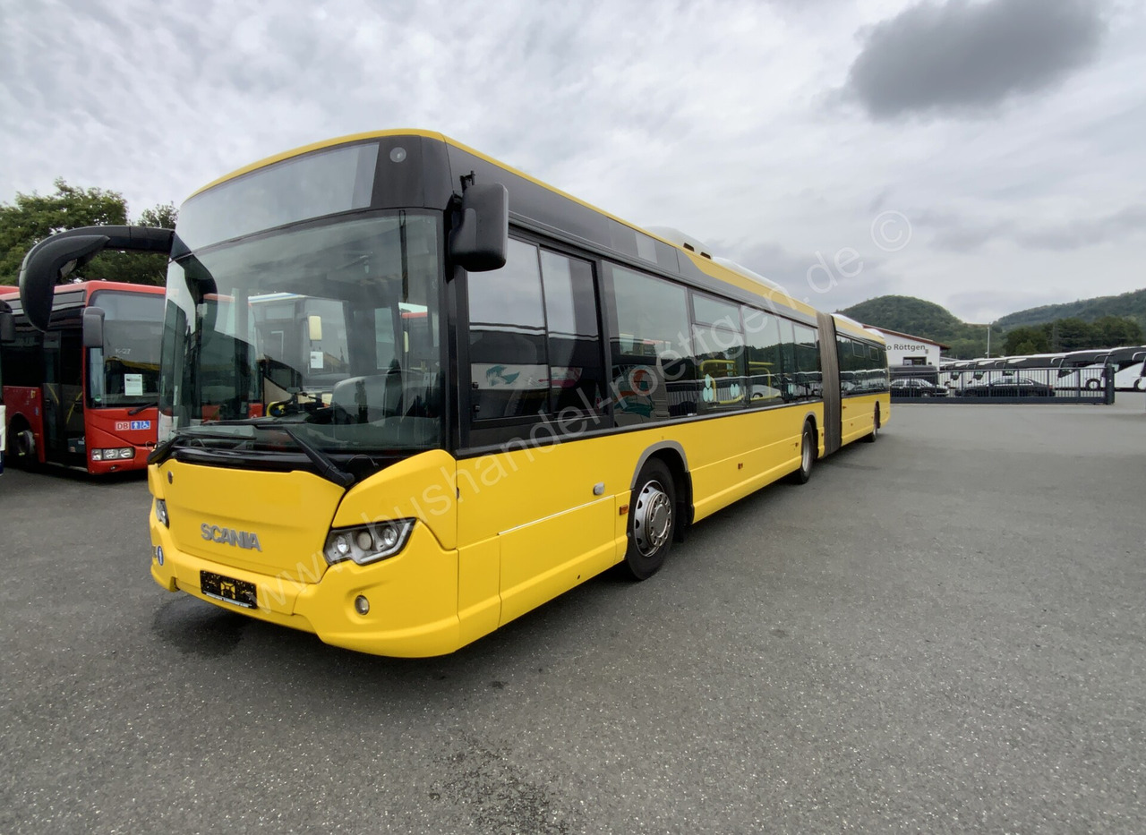 Scania Citywide LF - Csuklós busz: 2 kép. Scania Citywide LF - Csuklós busz: 2 kép.