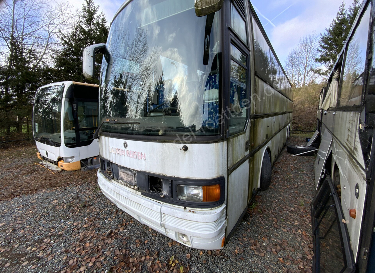Setra S 215 HDH - Távolsági busz: 2 kép. Setra S 215 HDH - Távolsági busz: 2 kép.