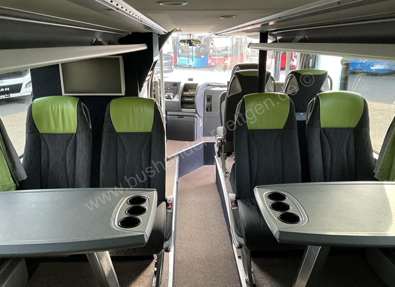 Emeletes busz Setra S 431 DT: 15 kép.