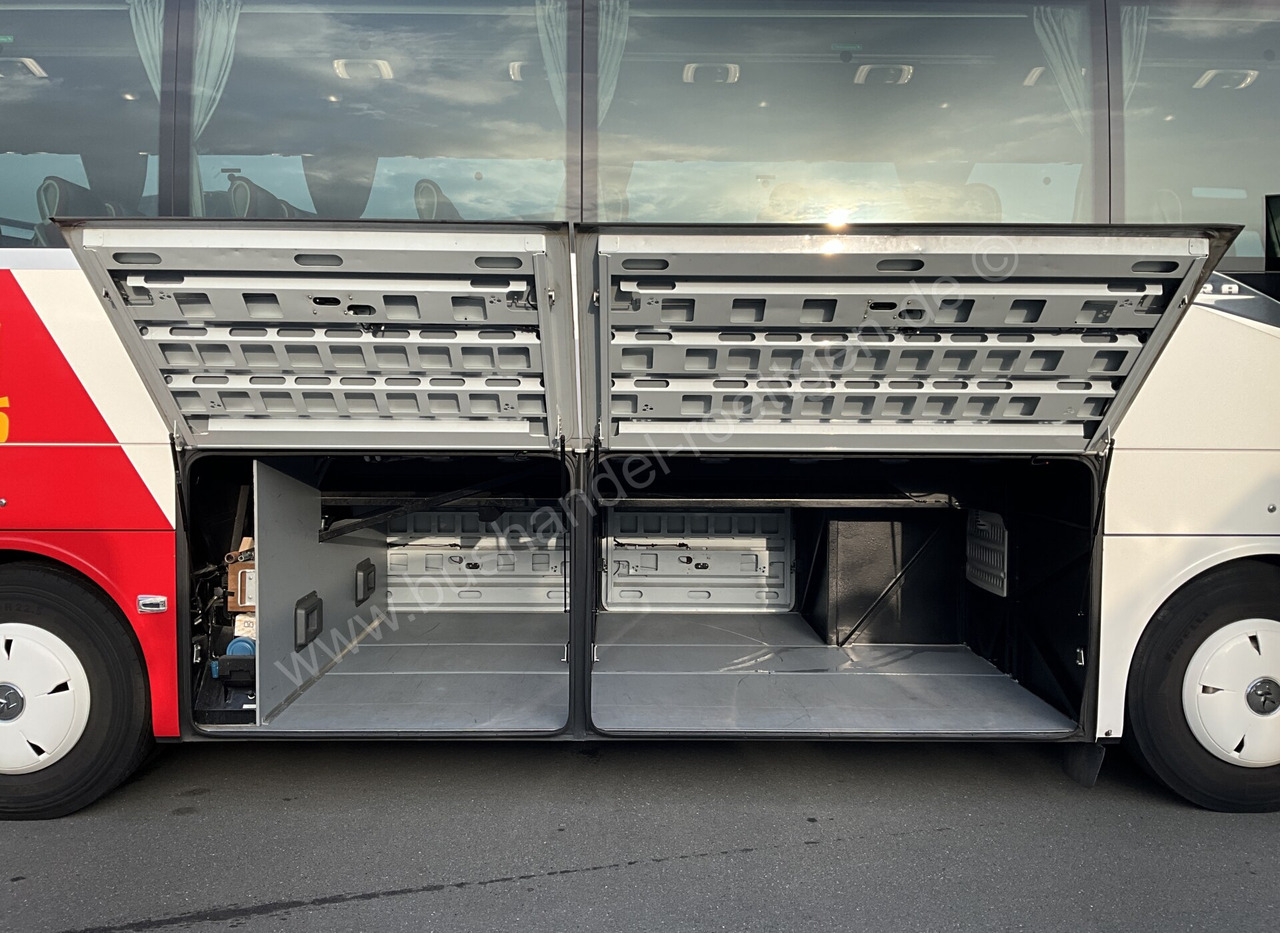 Setra S 511 HD - Távolsági busz: 5 kép. Setra S 511 HD - Távolsági busz: 5 kép.