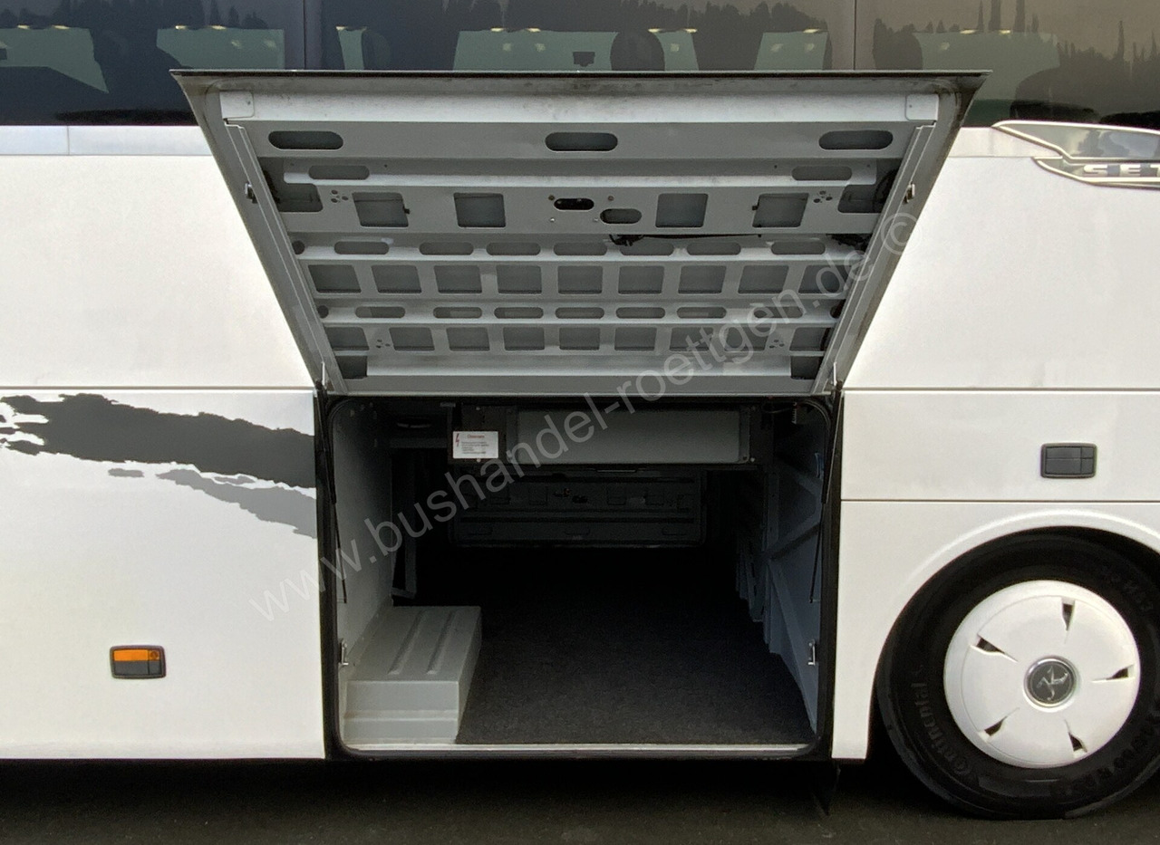 Setra S 515 HD - Távolsági busz: 5 kép. Setra S 515 HD - Távolsági busz: 5 kép.