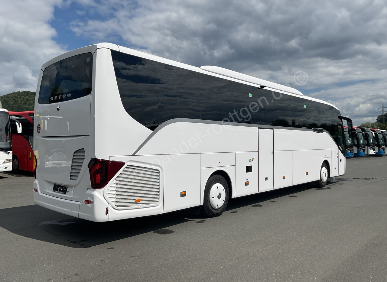 Setra S 516 HD/2 - Távolsági busz: 3 kép. Setra S 516 HD/2 - Távolsági busz: 3 kép.