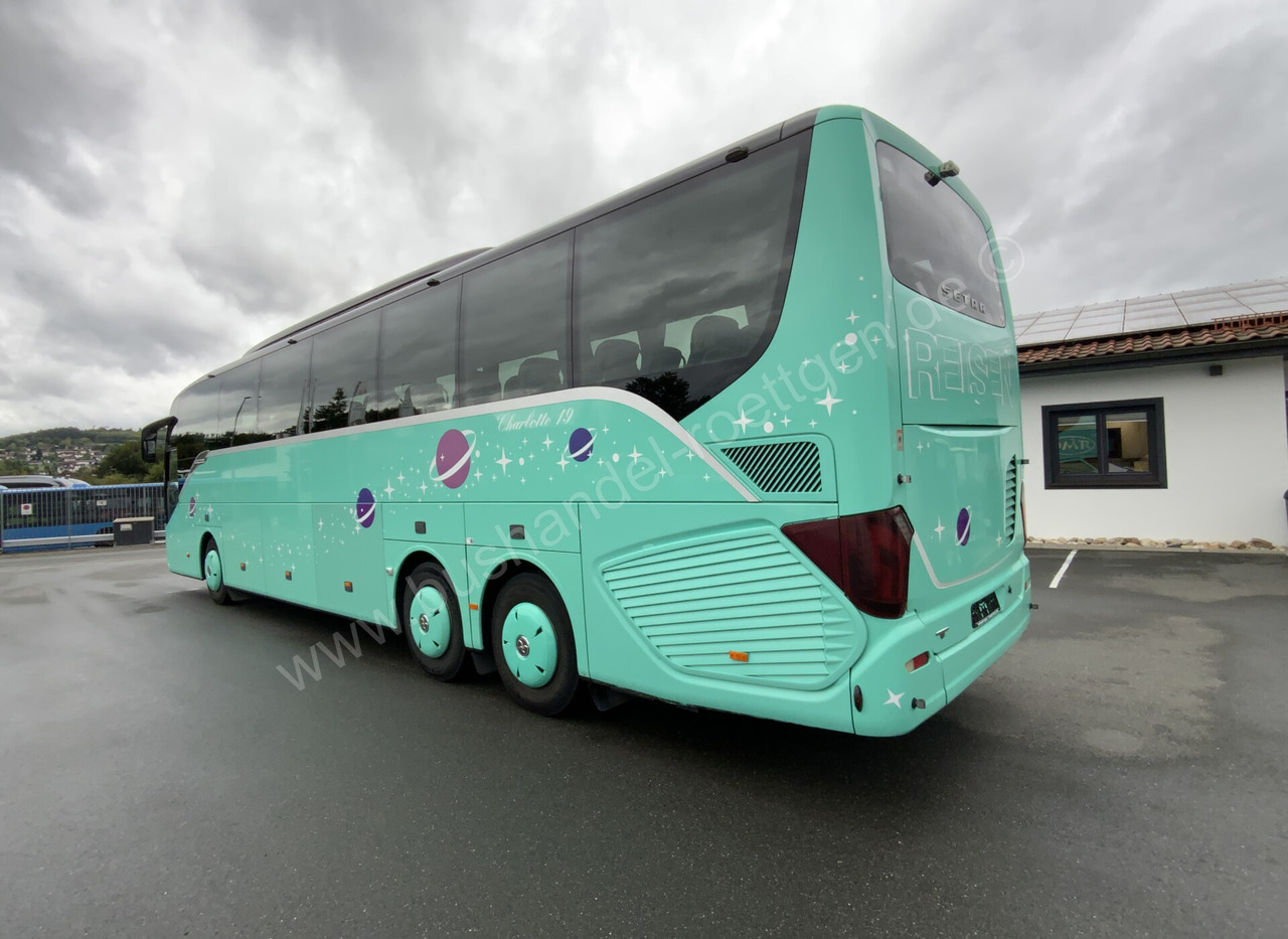 Setra S 516 HD - Távolsági busz: 3 kép. Setra S 516 HD - Távolsági busz: 3 kép.