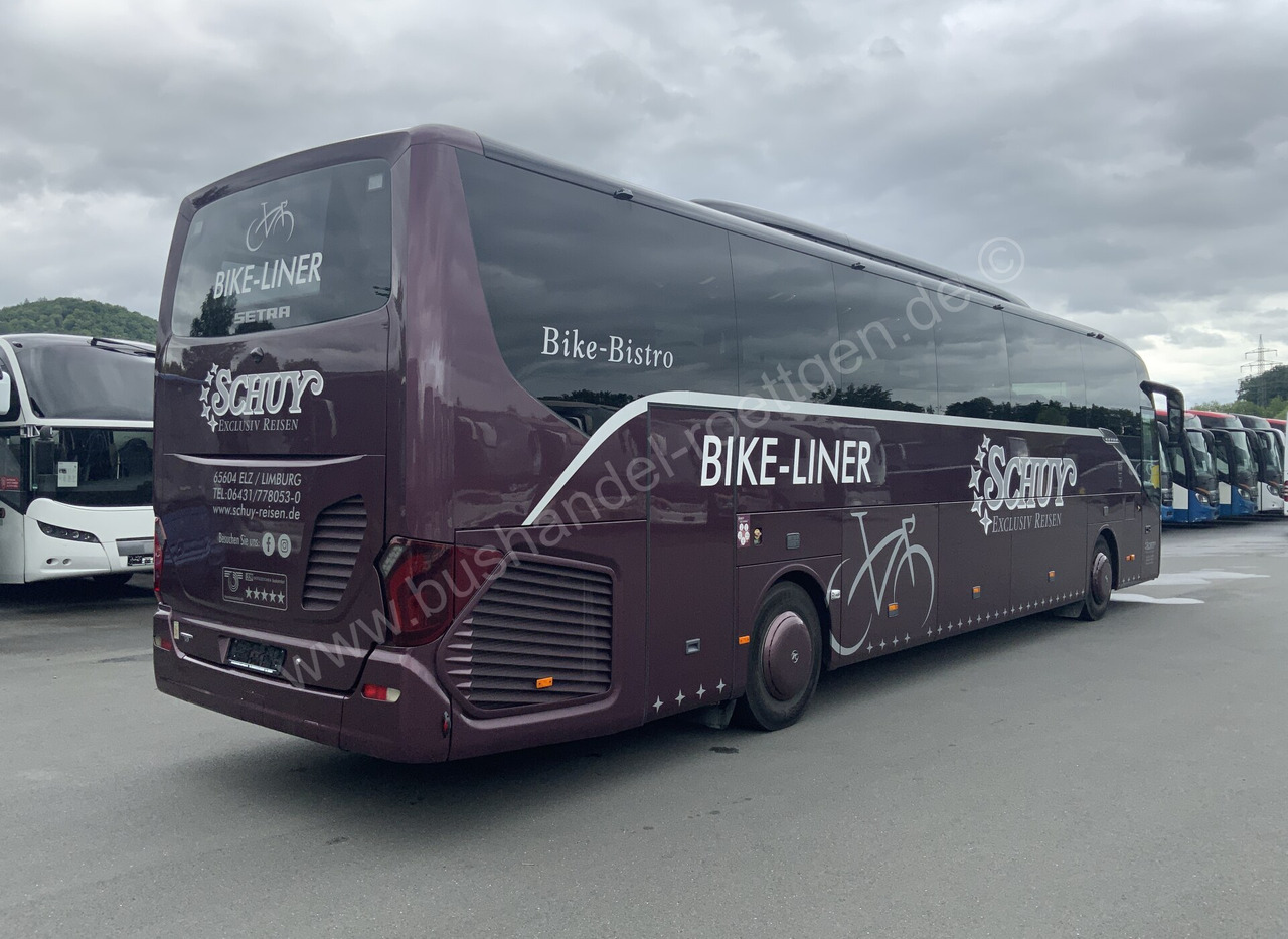 Setra S 516 HD - Távolsági busz: 4 kép. Setra S 516 HD - Távolsági busz: 4 kép.
