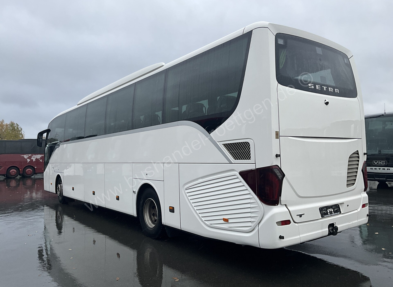 Setra S 516 HD - Távolsági busz: 4 kép. Setra S 516 HD - Távolsági busz: 4 kép.