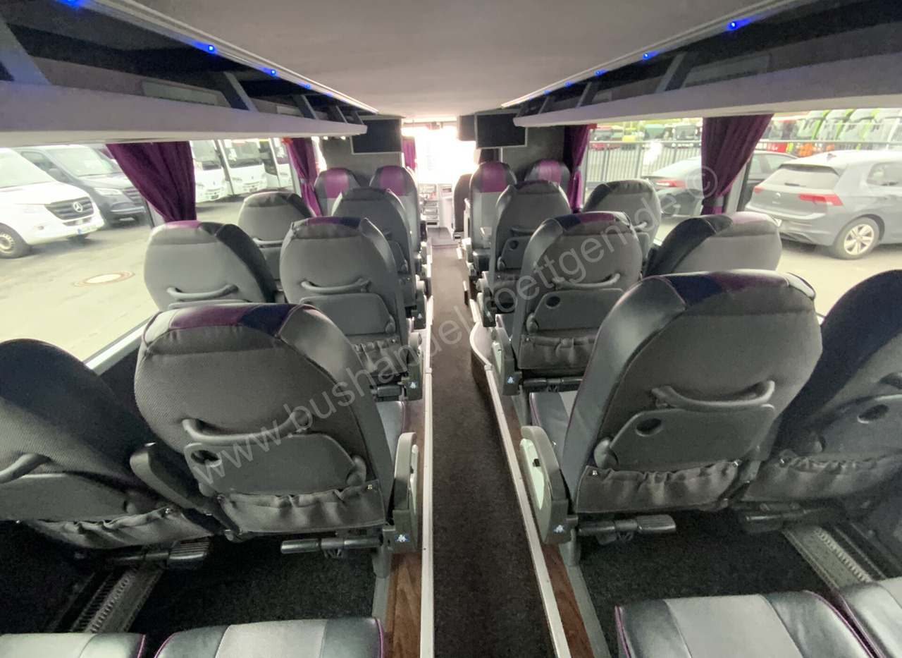 Van Hool Astromega lízing Van Hool Astromega: 15 kép.