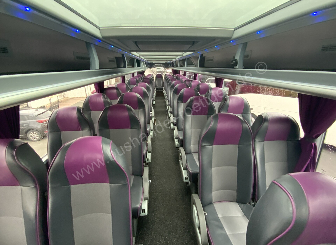 Van Hool Astromega lízing Van Hool Astromega: 18 kép.