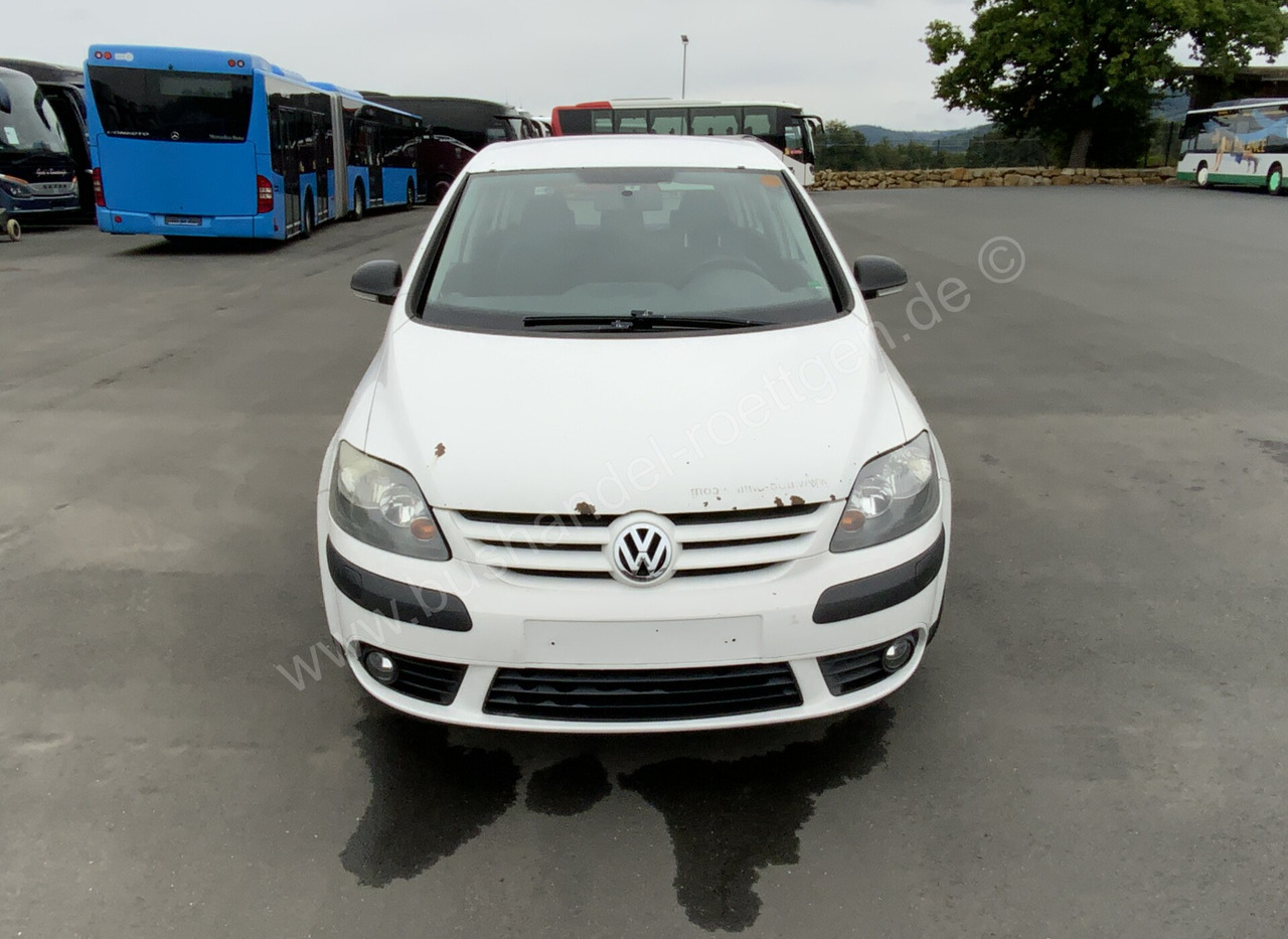 Volkswagen Golf Plus 2.0 TDI - Autó: 5 kép. Volkswagen Golf Plus 2.0 TDI - Autó: 5 kép.