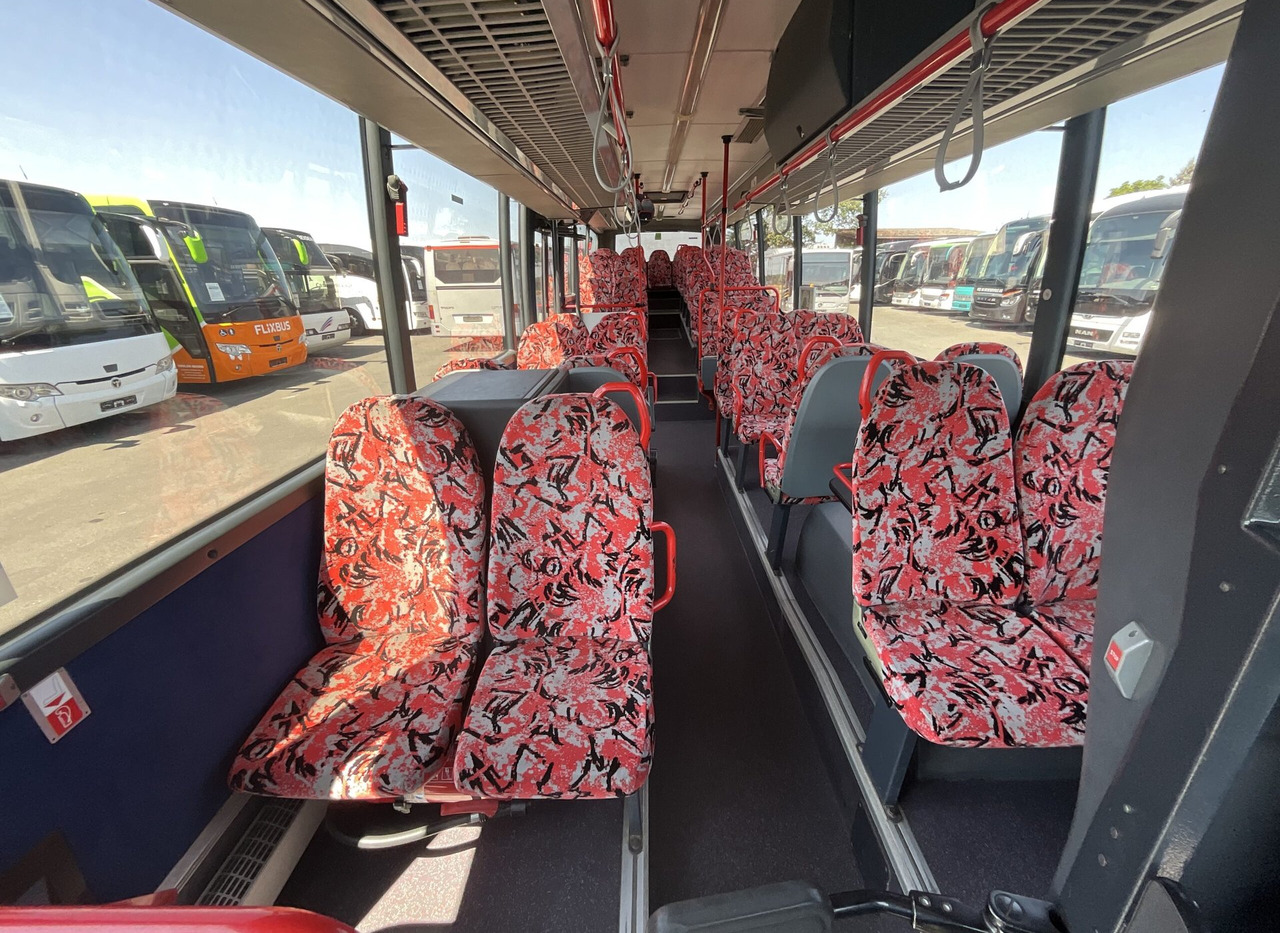 Városi busz Volvo 8700 LE: 8 kép.