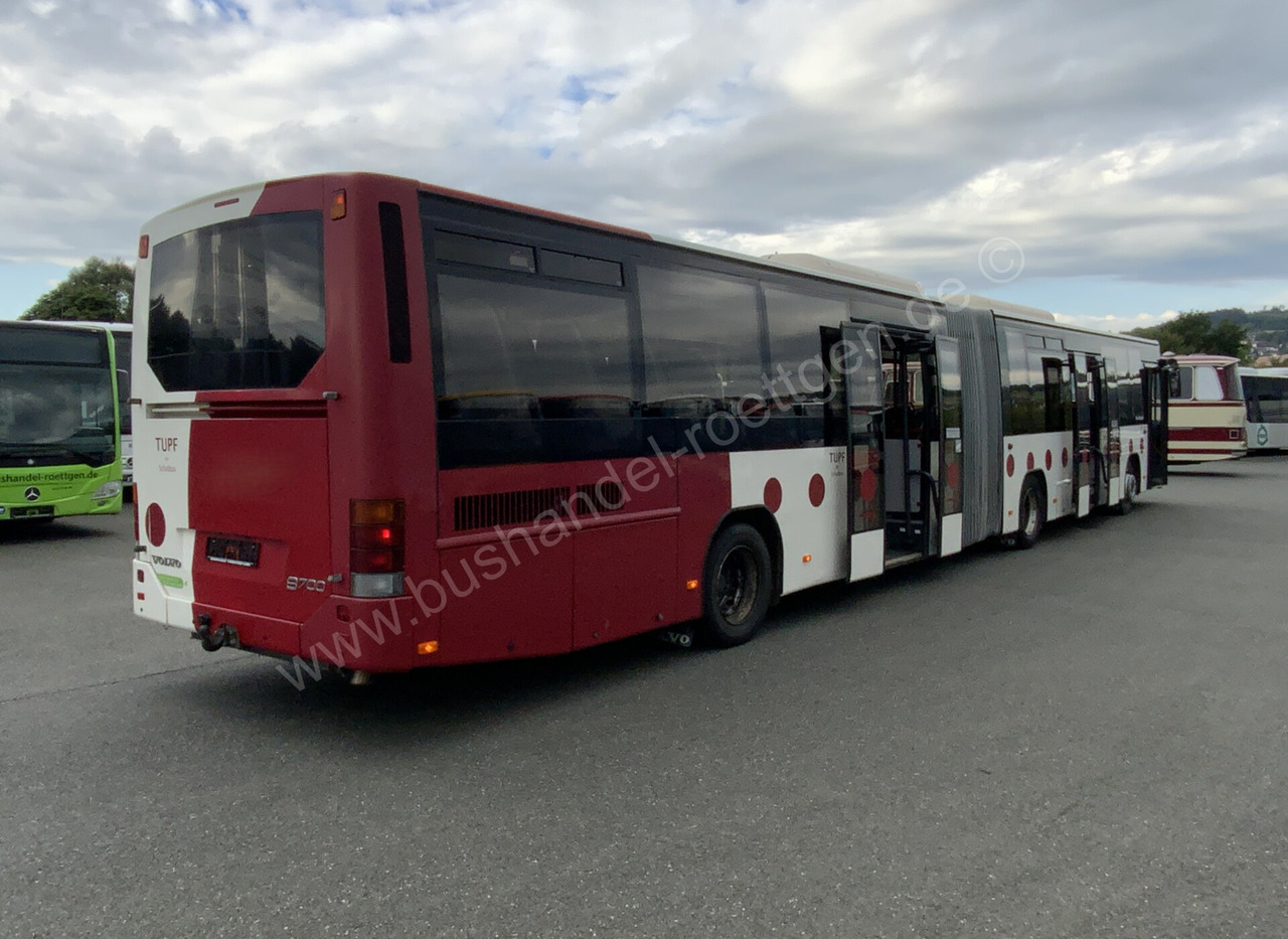 Volvo 8700 LEA - Csuklós busz: 3 kép. Volvo 8700 LEA - Csuklós busz: 3 kép.