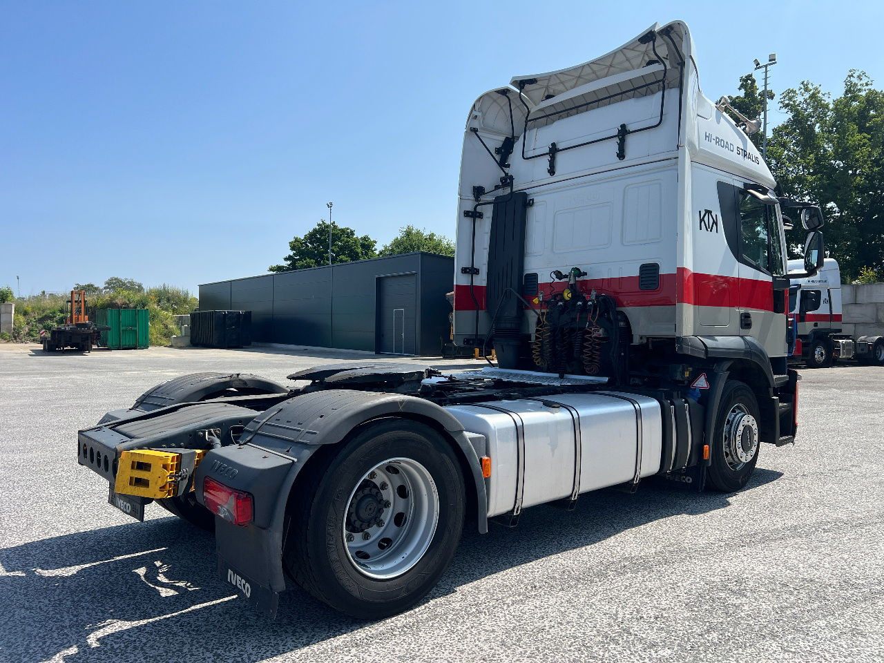Iveco Stralis 360 Active Time, Euro 6 - Nyergesvontató: 3 kép. Iveco Stralis 360 Active Time, Euro 6 - Nyergesvontató: 3 kép.