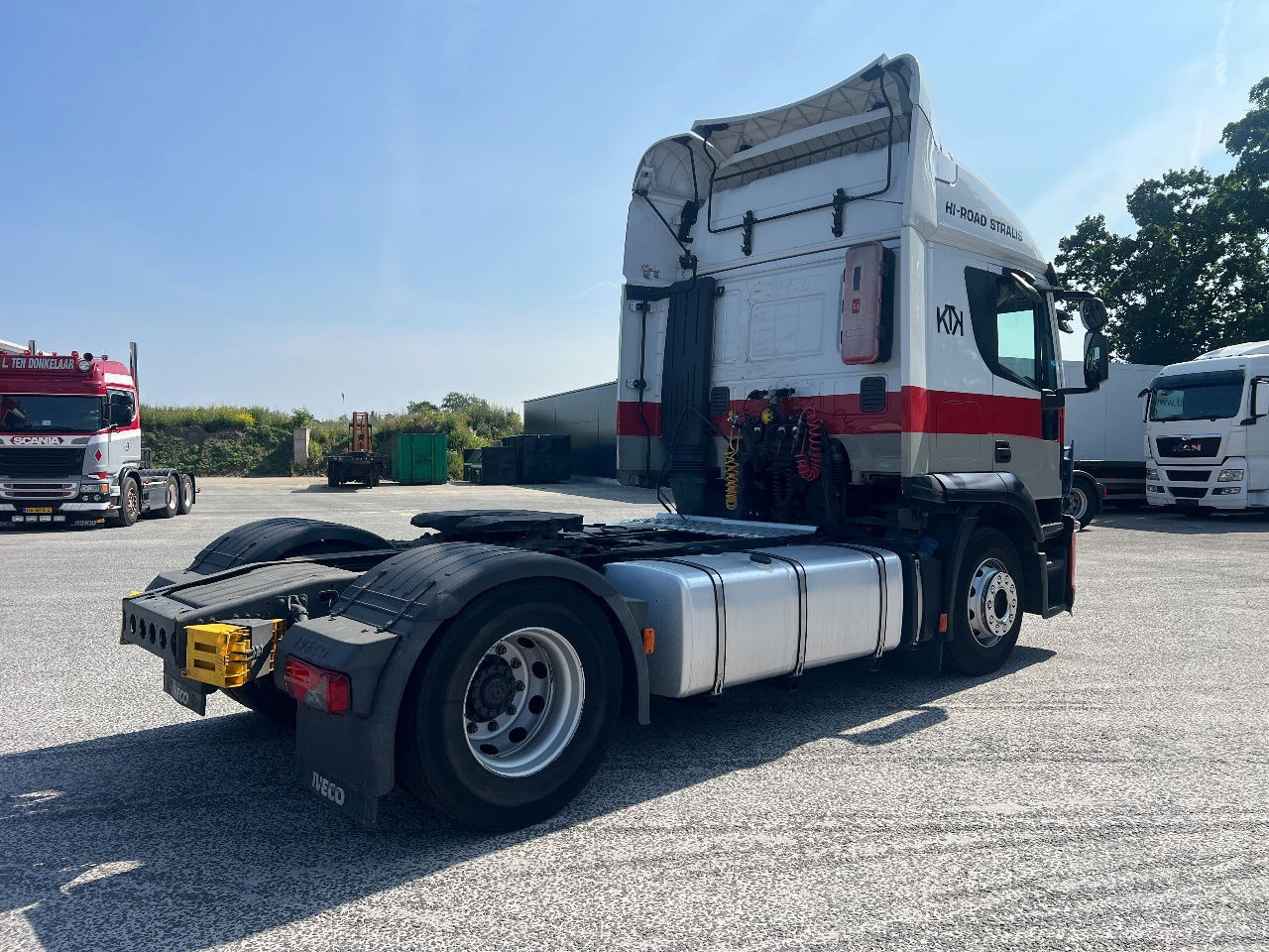Iveco Stralis 360 Active Time, Euro 6 - Nyergesvontató: 3 kép. Iveco Stralis 360 Active Time, Euro 6 - Nyergesvontató: 3 kép.