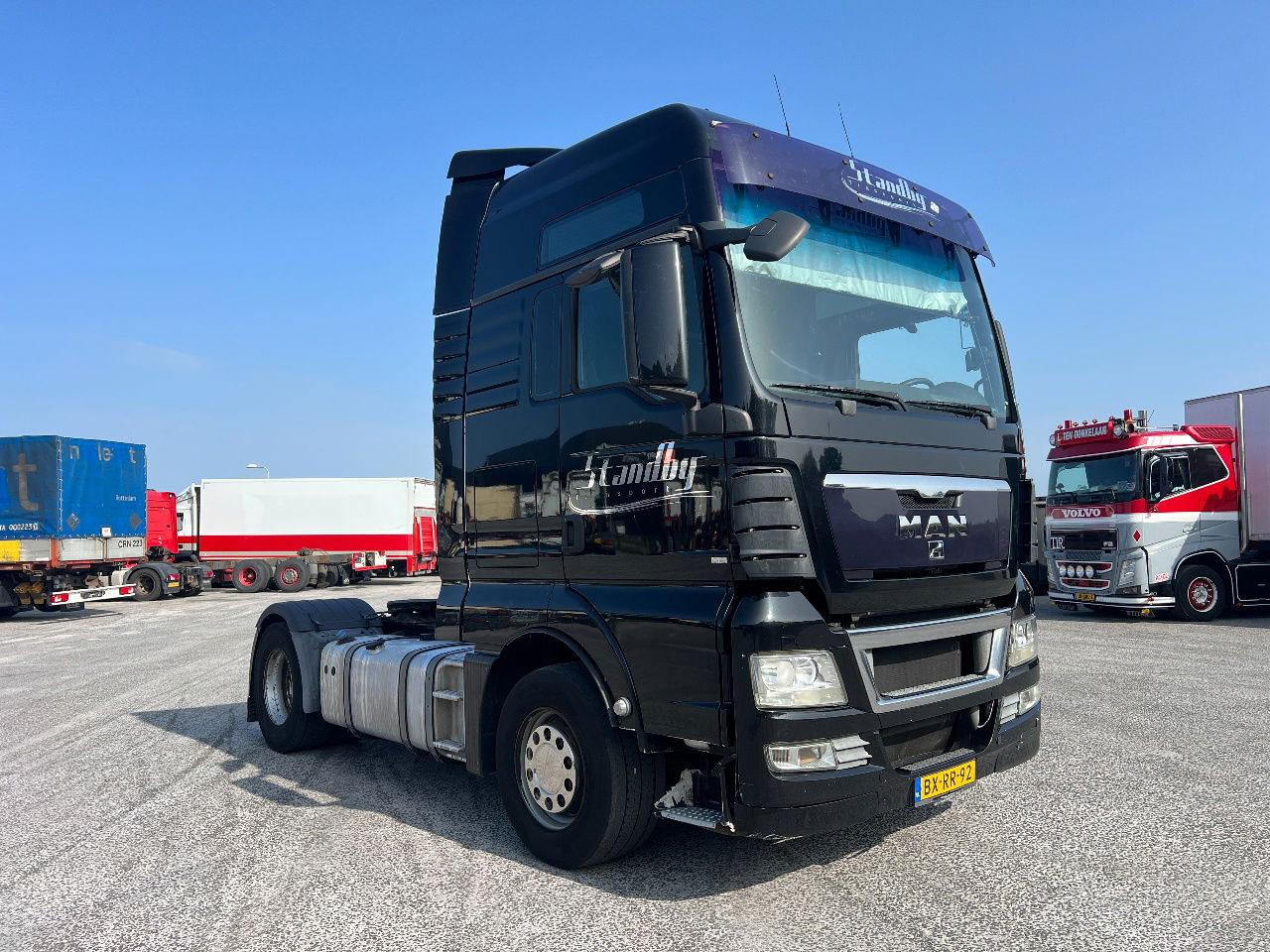 MAN TGX 18.400 XXL Euro 5, NL Truck - Nyergesvontató: 2 kép. MAN TGX 18.400 XXL Euro 5, NL Truck - Nyergesvontató: 2 kép.