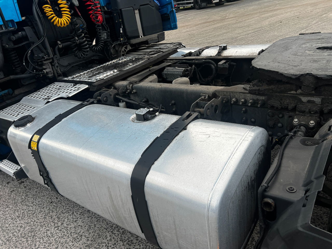 Volvo FH 460 Globe, Lowdeck, Mega - Nyergesvontató: 5 kép. Volvo FH 460 Globe, Lowdeck, Mega - Nyergesvontató: 5 kép.