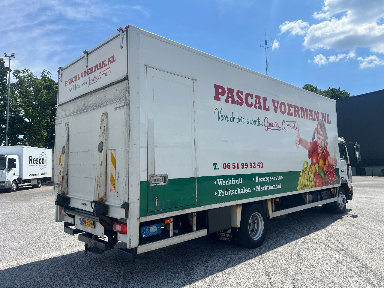Volvo FL 612 220PK, Euro 3 - Dobozos felépítményű teherautó: 3 kép. Volvo FL 612 220PK, Euro 3 - Dobozos felépítményű teherautó: 3 kép.