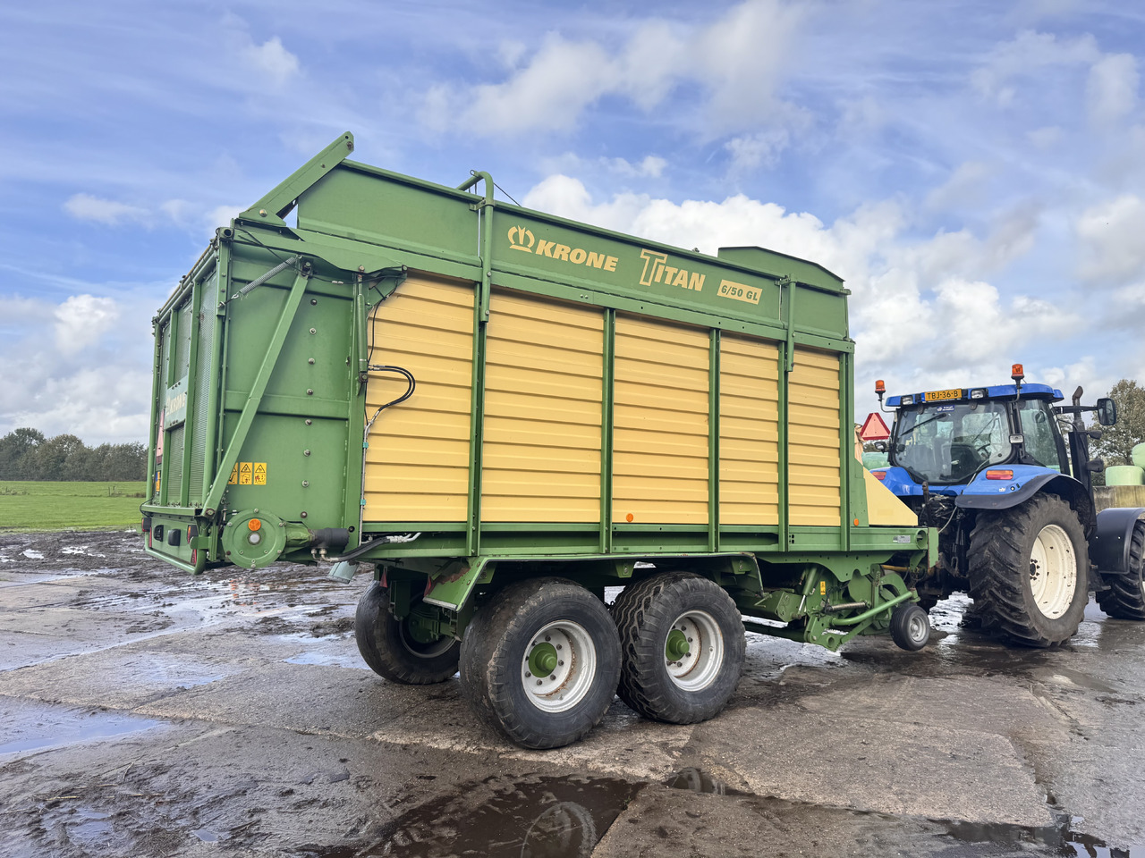 Krone Titan 6/50 GL - Rendfelszedő: 2 kép. Krone Titan 6/50 GL - Rendfelszedő: 2 kép.