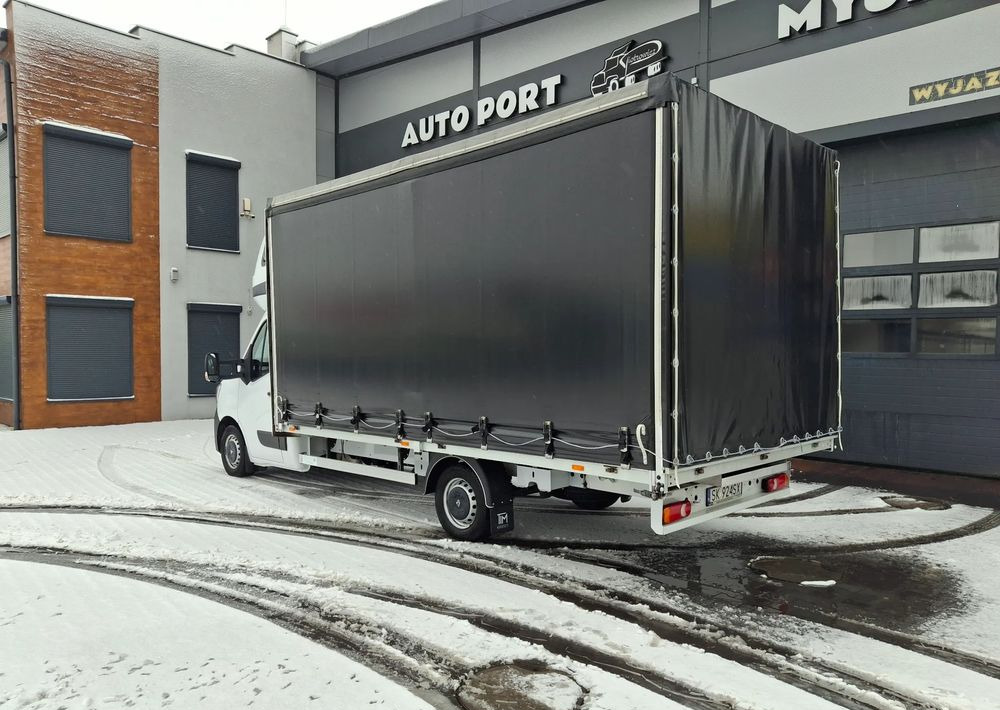 Renault Master - Ponyvás kisteherautó: 4 kép. Renault Master - Ponyvás kisteherautó: 4 kép.