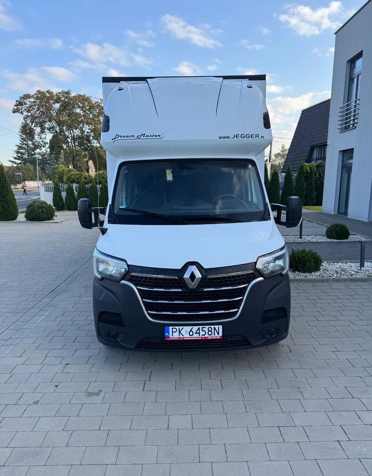 Renault Master - Ponyvás kisteherautó: 2 kép. Renault Master - Ponyvás kisteherautó: 2 kép.