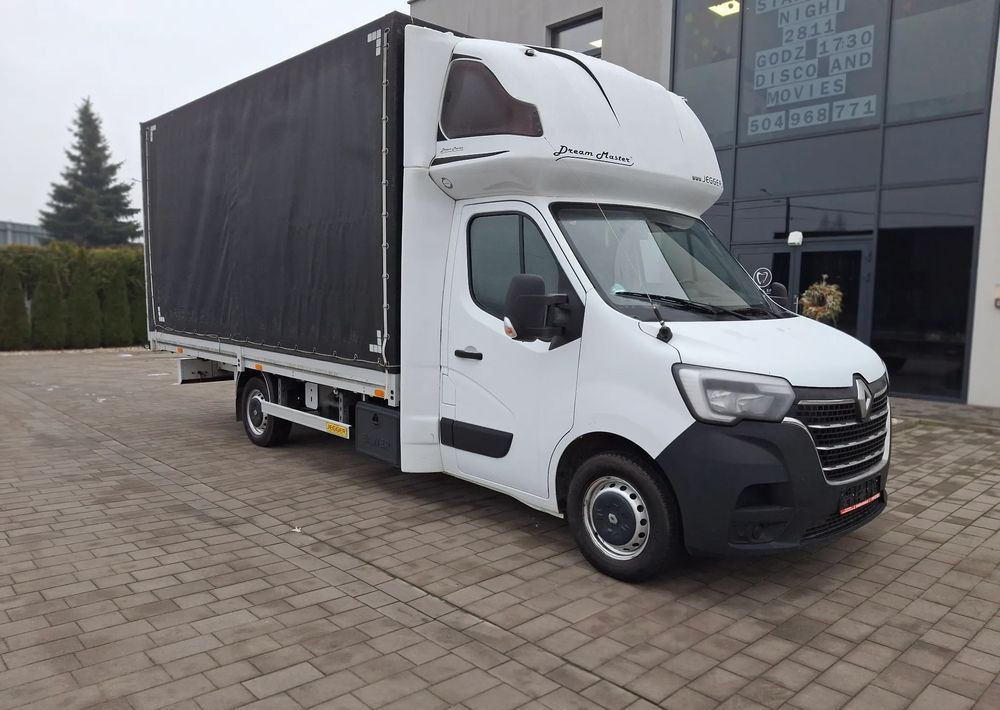 Renault Master - Ponyvás kisteherautó: 5 kép. Renault Master - Ponyvás kisteherautó: 5 kép.