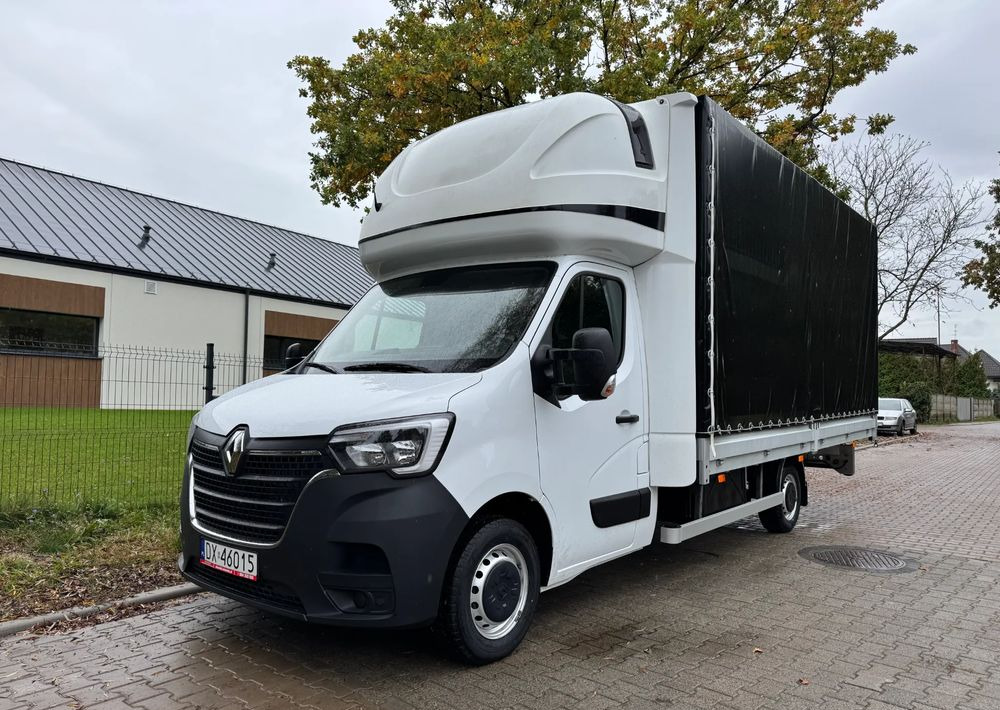 Renault Master - Ponyvás kisteherautó: 4 kép. Renault Master - Ponyvás kisteherautó: 4 kép.