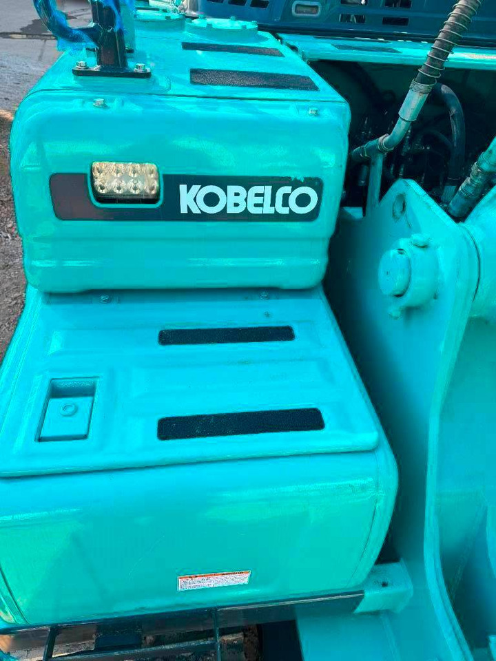 Lánctalpas kotró Kobelco SK 200-8: 20 kép.