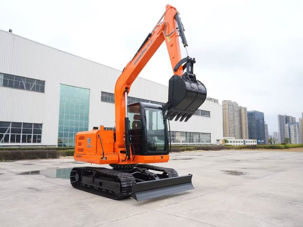 Lonking LG6075G4 100% NEW MACHINE - Lánctalpas kotró: 2 kép. Lonking LG6075G4 100% NEW MACHINE - Lánctalpas kotró: 2 kép.