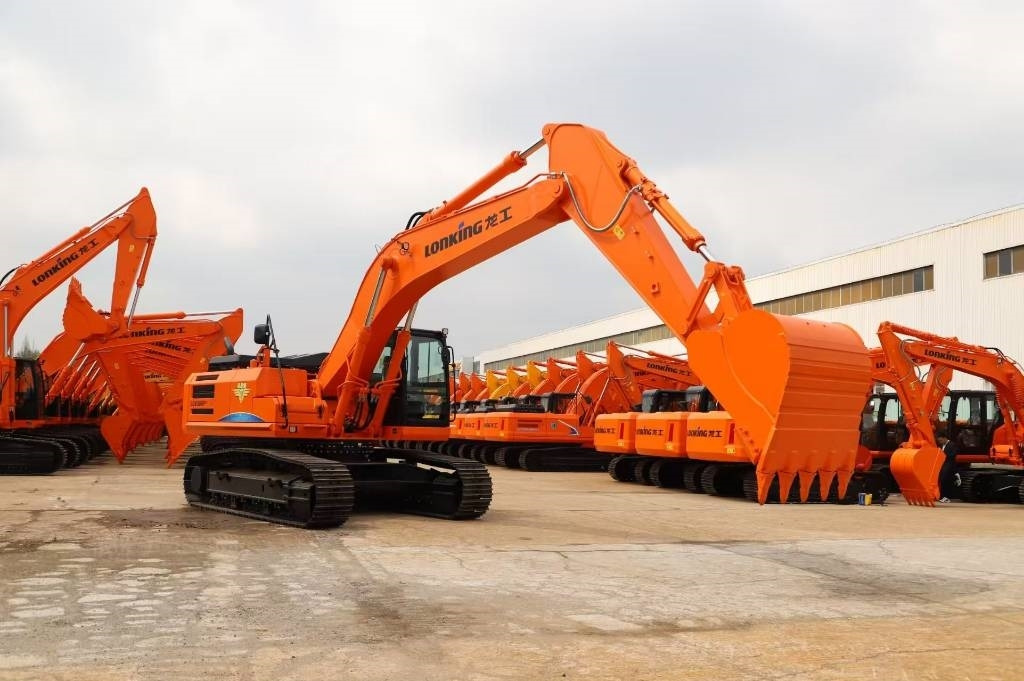 Lonking LG6245F G4 ,100% new machine - Lánctalpas kotró: 3 kép. Lonking LG6245F G4 ,100% new machine - Lánctalpas kotró: 3 kép.