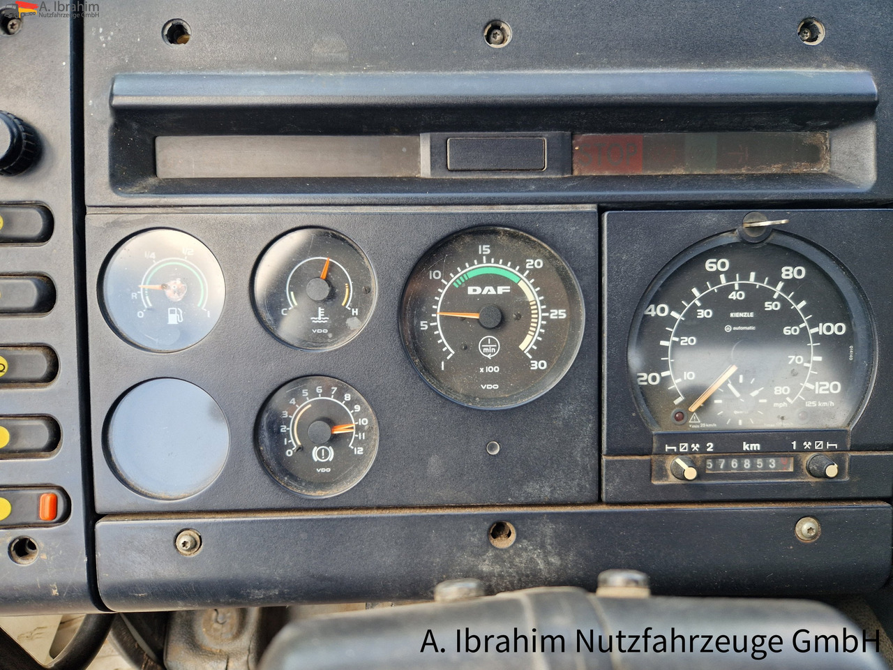 Daf CF 290 Wassertank 13500 L, Tank verzinkt Vorlauf- Lift- Lenkachse - Tartályos teherautó: 2 kép. Daf CF 290 Wassertank 13500 L, Tank verzinkt Vorlauf- Lift- Lenkachse - Tartályos teherautó: 2 kép.