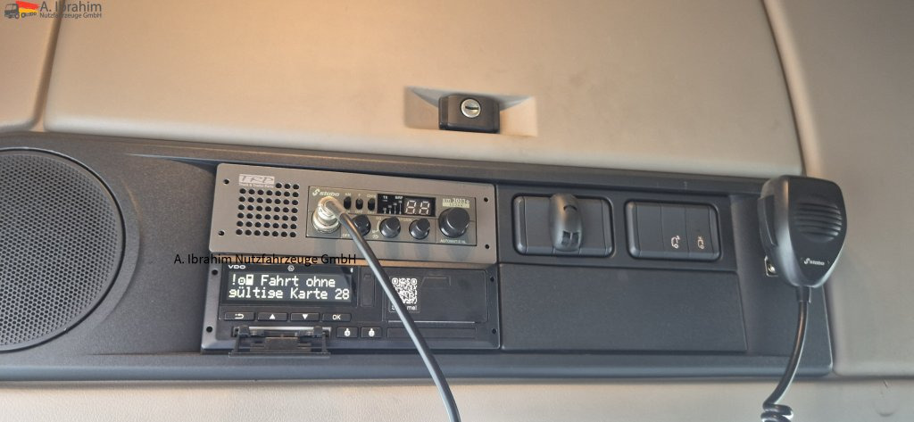Daf XF 450 FAR 6x2, Liftachse Schiebeplane, Edscha - Ponyvás teherautó: 5 kép. Daf XF 450 FAR 6x2, Liftachse Schiebeplane, Edscha - Ponyvás teherautó: 5 kép.