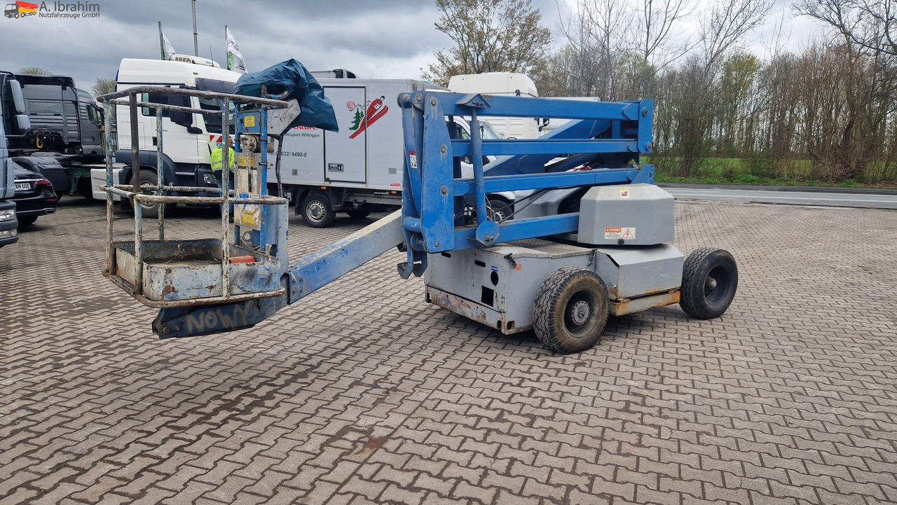 Genie 45/22 Elektro 15,70 m Höhe, 7,70 m Reichweite dem Alter entspr. - Személyemelő: 3 kép. Genie 45/22 Elektro 15,70 m Höhe, 7,70 m Reichweite dem Alter entspr. - Személyemelő: 3 kép.