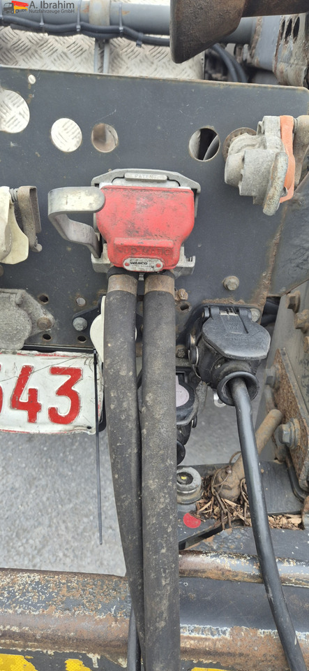 Hueffermann HSA 1870 mit Schlitten Zustand normal - Multiliftes/ Konténerszállító pótkocsi: 5 kép. Hueffermann HSA 1870 mit Schlitten Zustand normal - Multiliftes/ Konténerszállító pótkocsi: 5 kép.