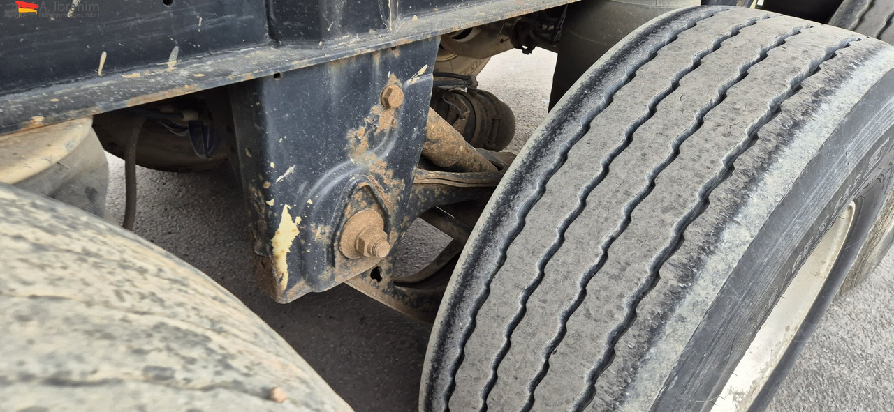 Langendorf SKA24/30 Zustand normal - Félpótkocsi billenőplatós: 5 kép. Langendorf SKA24/30 Zustand normal - Félpótkocsi billenőplatós: 5 kép.