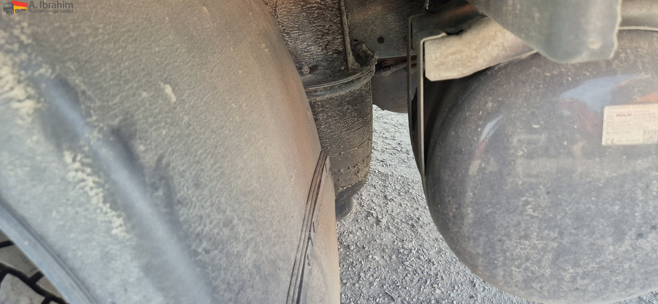 MAN TGL 8.160 4x2 Brotkoffer mit Kühlfach nicht fahrbereit ! nicht rollfähig - Hűtős kisteherautó: 4 kép. MAN TGL 8.160 4x2 Brotkoffer mit Kühlfach nicht fahrbereit ! nicht rollfähig - Hűtős kisteherautó: 4 kép.