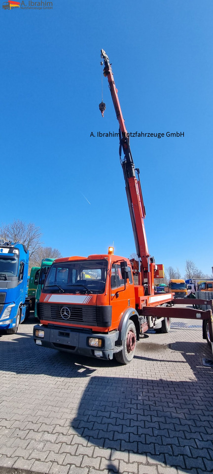 Mercedes-Benz 1722 Dachdeckerkran Cormach 30000 TECH, - Darus autó, Platós teherautó: 1 kép. Mercedes-Benz 1722 Dachdeckerkran Cormach 30000 TECH, - Darus autó, Platós teherautó: 1 kép.