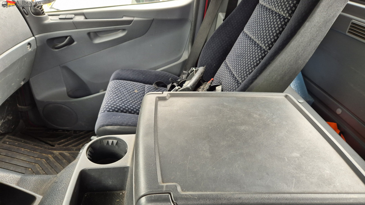 Mercedes-Benz 1829L mit Kran HIAB 111 Hiduo , Funk FB - Platós teherautó, Darus autó: 5 kép. Mercedes-Benz 1829L mit Kran HIAB 111 Hiduo , Funk FB - Platós teherautó, Darus autó: 5 kép.