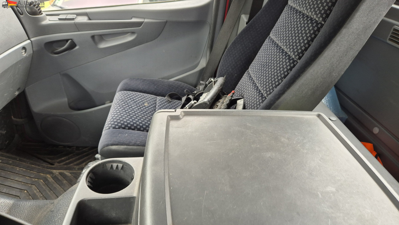 Mercedes-Benz 1829L mit Kran HIAB 111 Hiduo , Funk FB - Platós teherautó, Darus autó: 4 kép. Mercedes-Benz 1829L mit Kran HIAB 111 Hiduo , Funk FB - Platós teherautó, Darus autó: 4 kép.