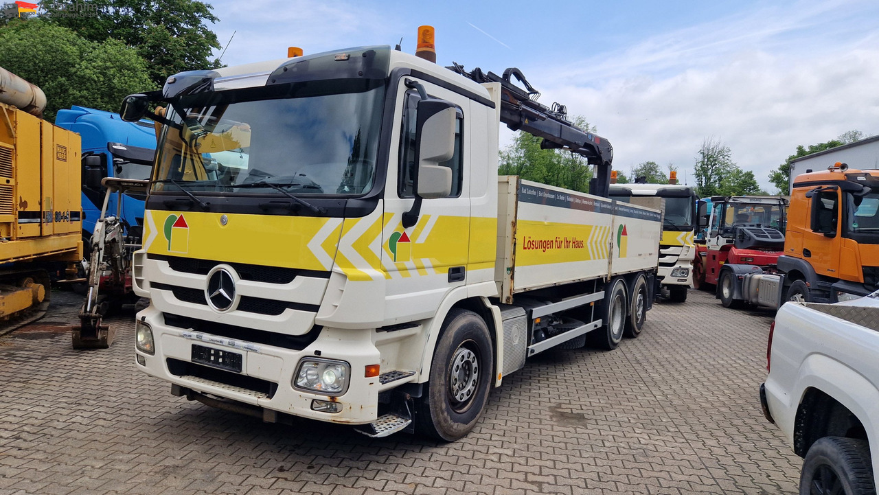 Mercedes-Benz 2541L Baustoff mit HIAB 122, Palettengabel Lift-Lenkachse, mp3 - Darus autó, Platós teherautó: 1 kép. Mercedes-Benz 2541L Baustoff mit HIAB 122, Palettengabel Lift-Lenkachse, mp3 - Darus autó, Platós teherautó: 1 kép.