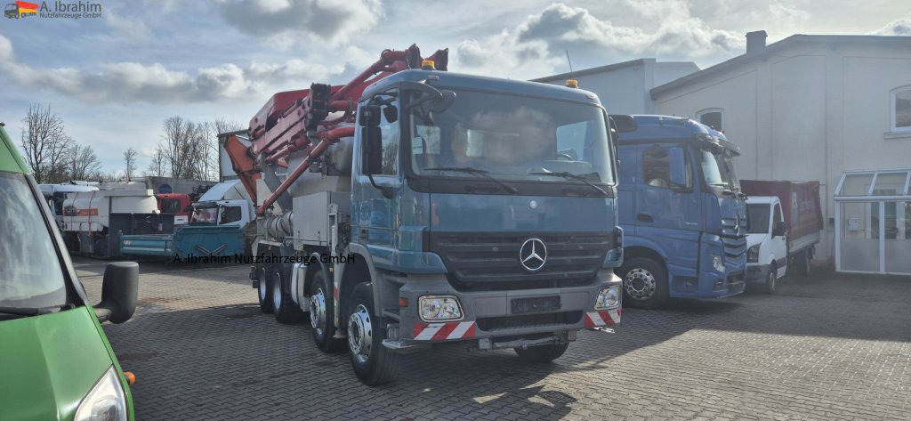 Mercedes-Benz 3241 PM 21-3 Liebherr 7 cbm PUMI Putzmeister Liebherr - Pumix: 1 kép. Mercedes-Benz 3241 PM 21-3 Liebherr 7 cbm PUMI Putzmeister Liebherr - Pumix: 1 kép.