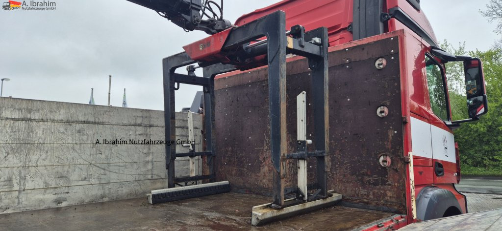 Mercedes-Benz DB 2545 HIAB 166 mit Zange. Lift-Lenkachse - Platós teherautó, Darus autó: 3 kép. Mercedes-Benz DB 2545 HIAB 166 mit Zange. Lift-Lenkachse - Platós teherautó, Darus autó: 3 kép.
