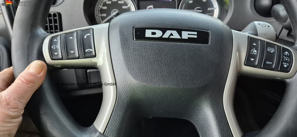 Daf XF450 FT Retarder, sehr sauber - Nyergesvontató: 4 kép. Daf XF450 FT Retarder, sehr sauber - Nyergesvontató: 4 kép.