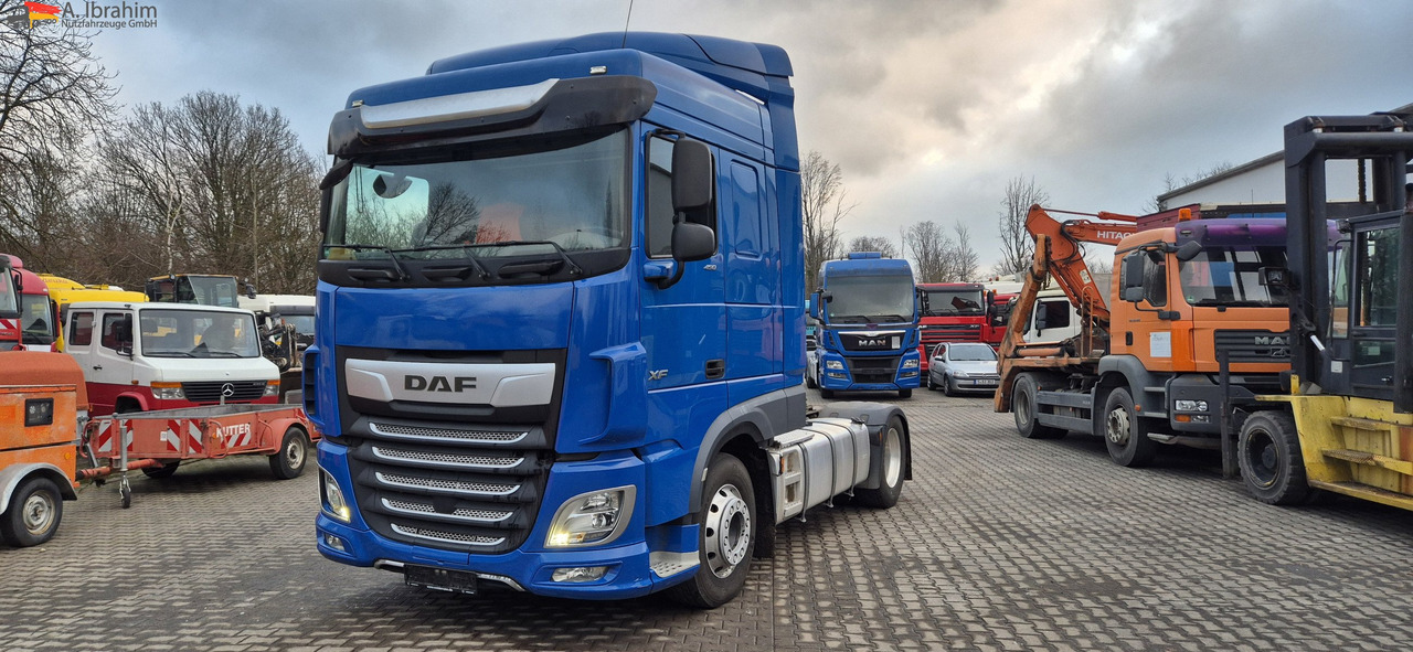 Daf XF450 FT Retarder, sehr sauber - Nyergesvontató: 1 kép. Daf XF450 FT Retarder, sehr sauber - Nyergesvontató: 1 kép.