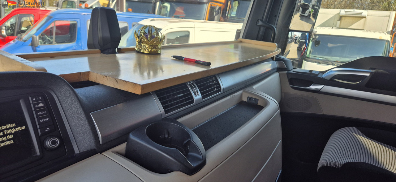 MAN 18.500 TGX, Retarder Klima einsatzbereit - Nyergesvontató: 2 kép. MAN 18.500 TGX, Retarder Klima einsatzbereit - Nyergesvontató: 2 kép.