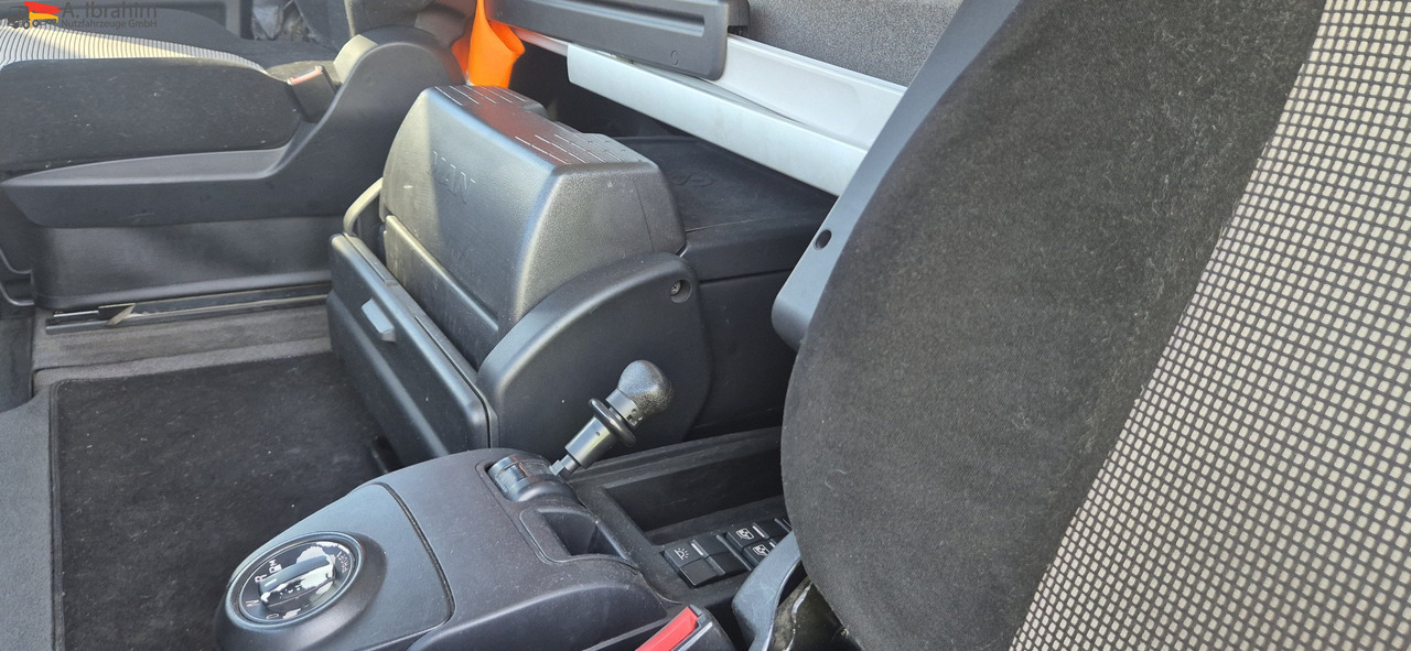 MAN 18.500 TGX, Retarder Klima einsatzbereit - Nyergesvontató: 3 kép. MAN 18.500 TGX, Retarder Klima einsatzbereit - Nyergesvontató: 3 kép.