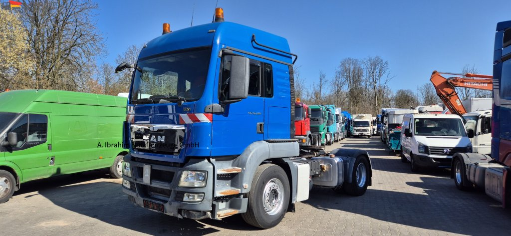 MAN TGS 18.400 4X2BLS Kipphydraulik - Nyergesvontató: 1 kép. MAN TGS 18.400 4X2BLS Kipphydraulik - Nyergesvontató: 1 kép.