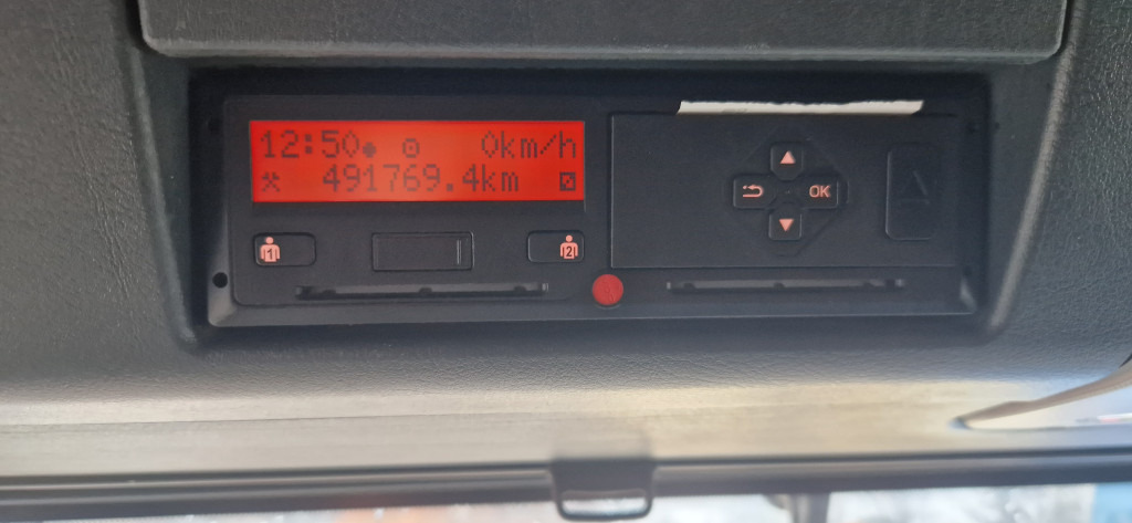 MAN TGS 18.400 PTO für Kompressor - Nyergesvontató: 3 kép. MAN TGS 18.400 PTO für Kompressor - Nyergesvontató: 3 kép.