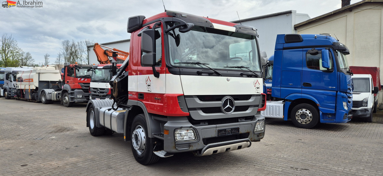 Nyergesvontató Mercedes-Benz 1841 Kran HIAB 166Bj. 2016 Funk FB ,mp3: 9 kép.